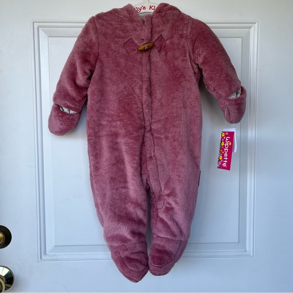 Wippette Other - •Wippette• NWT Baby Fleece One Piece Outerwear - Size 6/9 Months